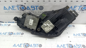 Фара передняя правая в сборе Audi A4 B9 17-19 Full LED, царапины, сколы, под полировку