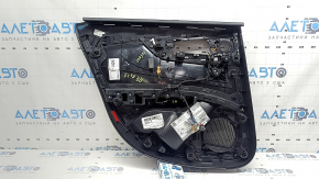 Обшивка двери карточка задняя правая Audi A4 B9 17-19 черная, черный подлокотник кожа, вставка черная кожа, Bang and Olufsen, с кнопокй, царапины, надрыв, вмятина