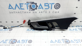 Ручка двери внутренняя передняя левая Audi A4 B9 17-25 с подсветкой, с накладкой, треснуто крепление