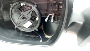 Ansamblu oglindă retrovizoare stânga pentru Ford Escape MK4 20-26, 7 pini, încălzită, BSM, neagră, fără element oglindă, zgârieturi