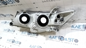 Фара передняя правая Toyota Camry v50 12-14 голая usa SE