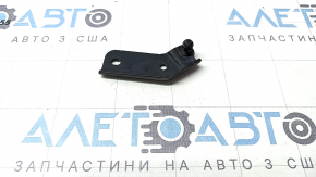 Кронштейн амортизатора двери багажника левый Toyota Prius V 12-17