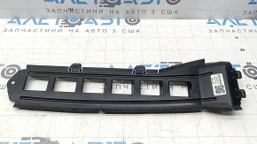 Дефлектор радиатора верхний Jeep Compass 17-21 2.4 Trailhawk нижняя часть