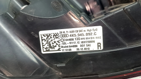 Lampă aripă exterioară dreapta Audi A6 C8 19-24, animată, cu ornament cromat, uzată, bara de protecție