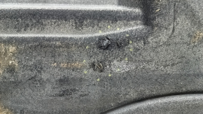Protecție partea inferioară dreapta pentru Ford Escape MK4 2020 hibrid, rupturi, fragmente lipsă