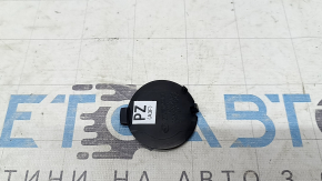 Заглушка буксировочного крюка заднего бампера левая Mazda 3 19-25 5d