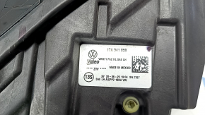 Far stânga față pentru VW Jetta 25-26, ansamblu LED, fără control al distanței, ciobit