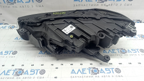 Фара передняя правая VW Jetta 25-26 в сборе LED, без range control, затерта, сколы