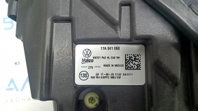 Фара передняя правая VW Jetta 25-26 в сборе LED, без range control, затерта, сколы