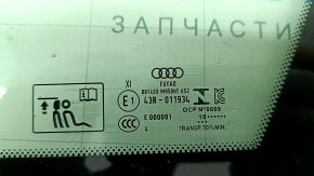 Форточка глухое стекло задняя правая Audi A6 C8 19-25 триплекс с хром молдингом, царапины, вмятины на молдинге