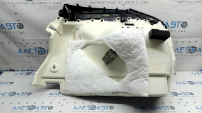 Ornamente arc stânga pentru Toyota Prius 50 19 AWD fără roată de rezervă, negru, zgârieturi