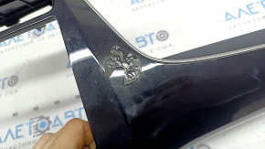 Ornamente centrale bord Toyota Prius 50 19-22, negru lucios, fără deflector și buton, zgârieturi, lipite