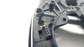 Carcasa oglinzii laterale stânga este goală, Mitsubishi Outlander 22-26, neagră, elementele de fixare sunt rupte.