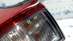 Фонарь верхний крыло правый Toyota Prius 50 19-22 в клее, царапины