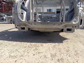 Задняя панель Ford Escape MK4 20-26 2 части, на кузове, серебро