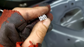 Дверь багажника голая со стеклом Toyota Venza 21-24 графит 1K9, стекло в клее