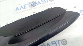 Capac bara față stânga pentru Mazda 3 19-22 4D, negru lucios, fabricație japoneză, cu chipsuri
