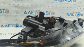 Far stânga față Mazda 3 17- MANUAL nou TYC Taiwan