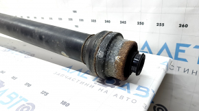 Arborele de transmisie al Audi A4 B9 17-25 are microfisuri pe suspensie, este ruginit