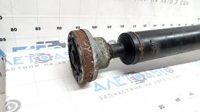 Arborele de transmisie al Audi A4 B9 17-25 are microfisuri pe suspensie, este ruginit