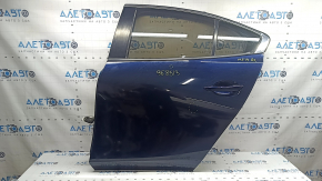 Дверь в сборе задняя левая Mazda 3 19-24 4d, синий 42M, тычки, надорван уплотнитель боковой накладки