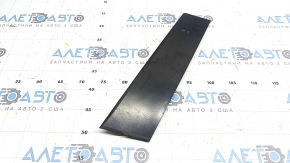 Накладка двери боковая передняя левая Mazda 3 19-25 4d в клее