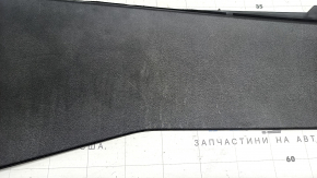 Ornamente negre pentru consola centrală Mazda 3 19-26 4D, partea dreaptă inferioară, fabricație în Japonia, zgârieturi