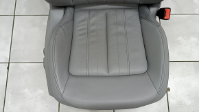 Пассажирское сиденье Audi Q5 80A 21-24 с airbag, электрическое, подогрев, кожа серая, Standard, под чистку, растянута сетка
