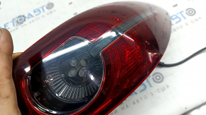 Stop aripă exterioară dreapta Mazda 3 19-22 4D, tip 1 lustruit