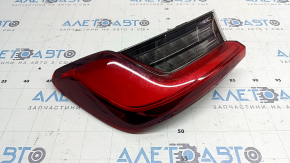 Zgârieturi la lumina de pe aripa exterioară stângă BMW 3 G20 19-21