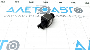 Камера переднего вида 360 Audi Q5 80A 18-25 в решетке радиатора, песок, скол