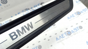 Ornament prag exterior față stânga pentru BMW 3 G20 19-26, cromat, inscripție BMW, zgârieturi
