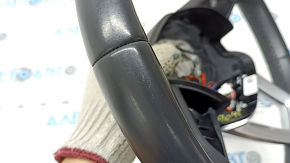 Volan din piele Audi Q5 80A 21-23, negru, încălzit, fără butoane și padele, cu blocare, zgârieturi