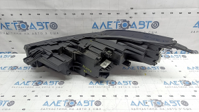 Фара передняя правая в сборе Ford Escape MK4 23-26 LED, скол