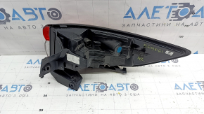 Lampă LED stânga aripă exterioară Ford Escape MK4 23-26, lipită