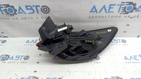 Lampă LED stânga aripă exterioară Ford Escape MK4 23-26, lipită