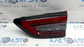 Фонарь внутренний крышка багажника правый Ford Escape MK4 23-26 оплавлен корпус и фишка подключения