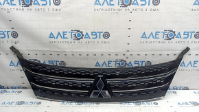Grilă radiator cu emblemă Mitsubishi Outlander 22-26, mulaje cromate cu garnituri, zgârieturi