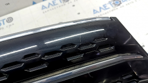 Grilă radiator cu emblemă Mitsubishi Outlander 22-26, mulaje cromate cu garnituri, zgârieturi