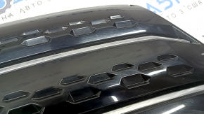 Grilă radiator cu emblemă Mitsubishi Outlander 22-26, mulaje cromate cu garnituri, zgârieturi