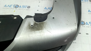 Губа заднего бампера Mitsubishi Outlander 22-26 серебро, вставки структура, царапины, сколы, в копоти