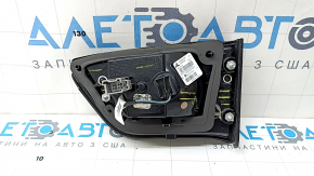 Lampă hayon stânga interioară pentru Jeep Compass 17-26 cu halogen, uzată