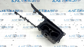 Накладка центральной консоли подстаканник Jeep Compass 22-24 черный глянец, примят подстаканник