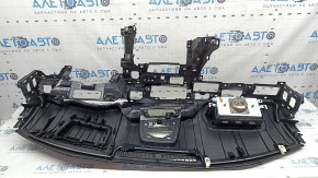 Торпедо передняя панель с AIRBAG Mazda 3 19-26 черная, Japan built
