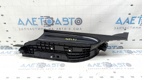 Prag interior spate dreapta negru Volvo XC90 16-23 cu inserție cromată, zgârieturi