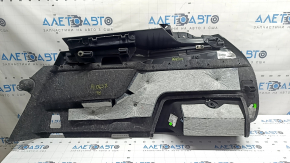 Обшивка арки левая Volvo XC90 16-26 под 2 ряда, черная, царапины