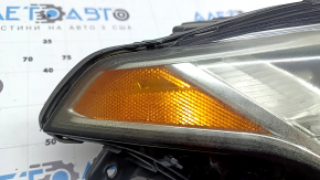 Ansamblu far LED față dreapta Volvo XC90 16-17, zgârieturi, vopsea exfoliată, pânză de păianjen, necesită lustruire
