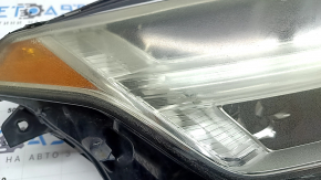 Ansamblu far LED față dreapta Volvo XC90 16-17, zgârieturi, vopsea exfoliată, pânză de păianjen, necesită lustruire