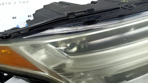 Ansamblu far LED față dreapta Volvo XC90 16-17, zgârieturi, vopsea exfoliată, pânză de păianjen, necesită lustruire
