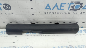 Ornament prag interior stânga față pentru Kia Sportage 23-26, negru, uzat, necesită curățare